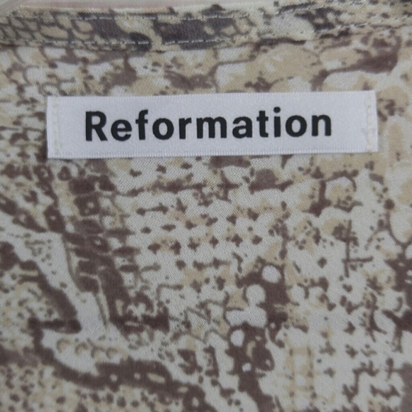 Reformation Jax Wrap Midi dress - Picture 3 of 3